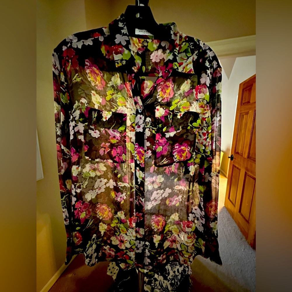 Equipment Floral Shirt Size XS